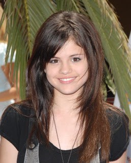 Biografi Selena Gomez, Terbaru Dan Update